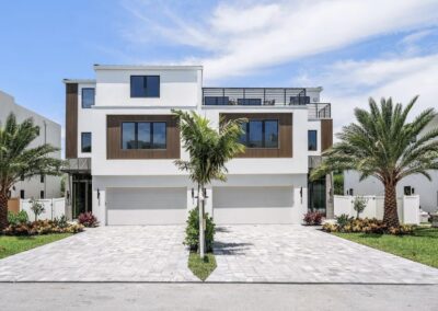 3097 Banyan Rd