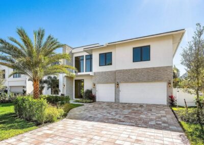 368 Churchill Rd